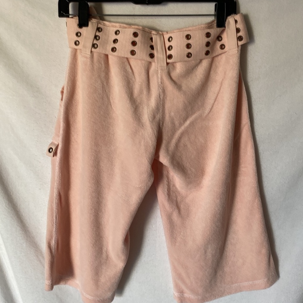 Juicy Couture Light Peach Crop Pant with wide belt. - Picture 3 of 4